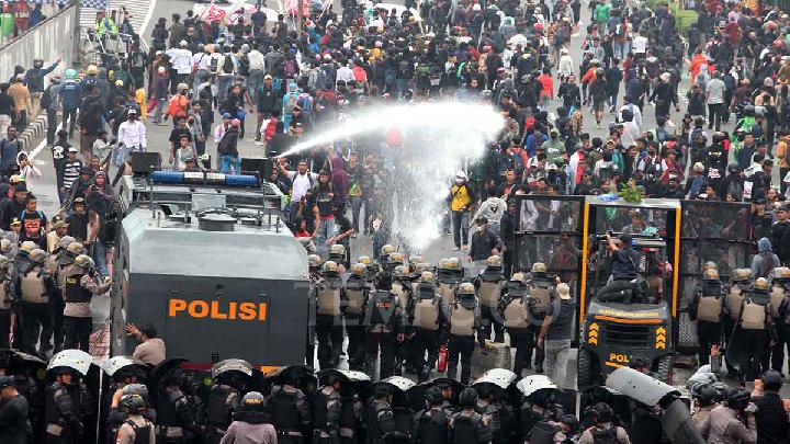 Kemarahan Rakyat itu Dampak dari Buruknya Perilaku Para Politisi