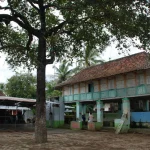 Sejarah Pesantren di Indonesia: Akar Genealogis dan Asal-Usul Sistem Pendidikan Islam